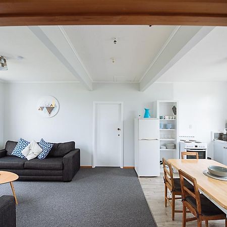 Kowhai Flat Pounawea Zewnętrze zdjęcie